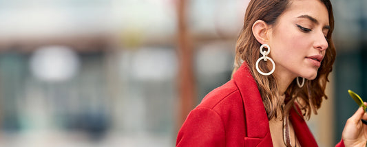 Boucle d'oreille en ivoire végétale