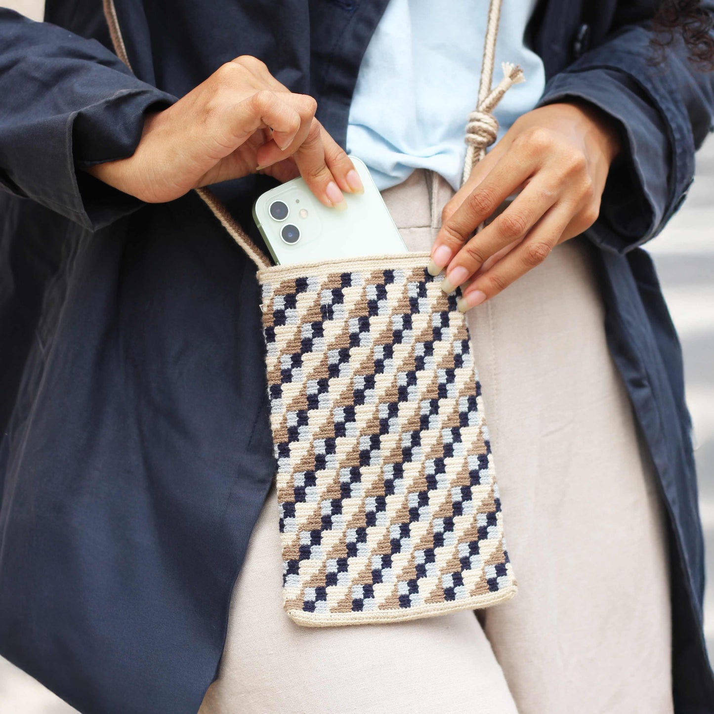 Pochette Eïnaa beige ciel