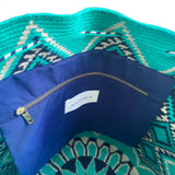 Wainluu - The Unique L