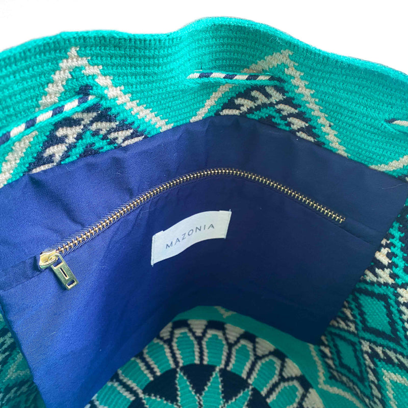 Wainluu - The Unique L