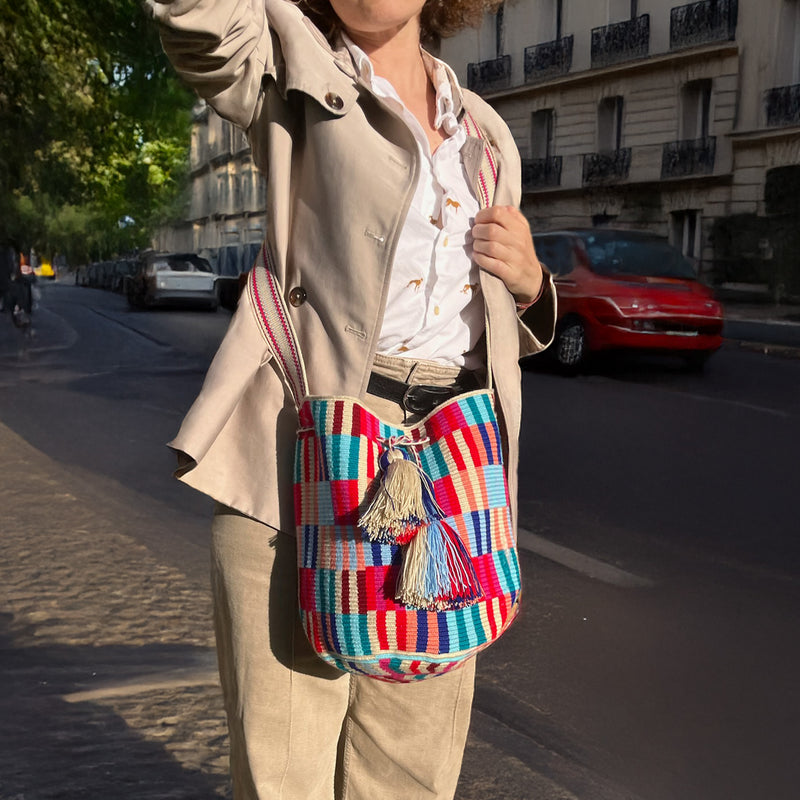 Wainluu - The Unique L